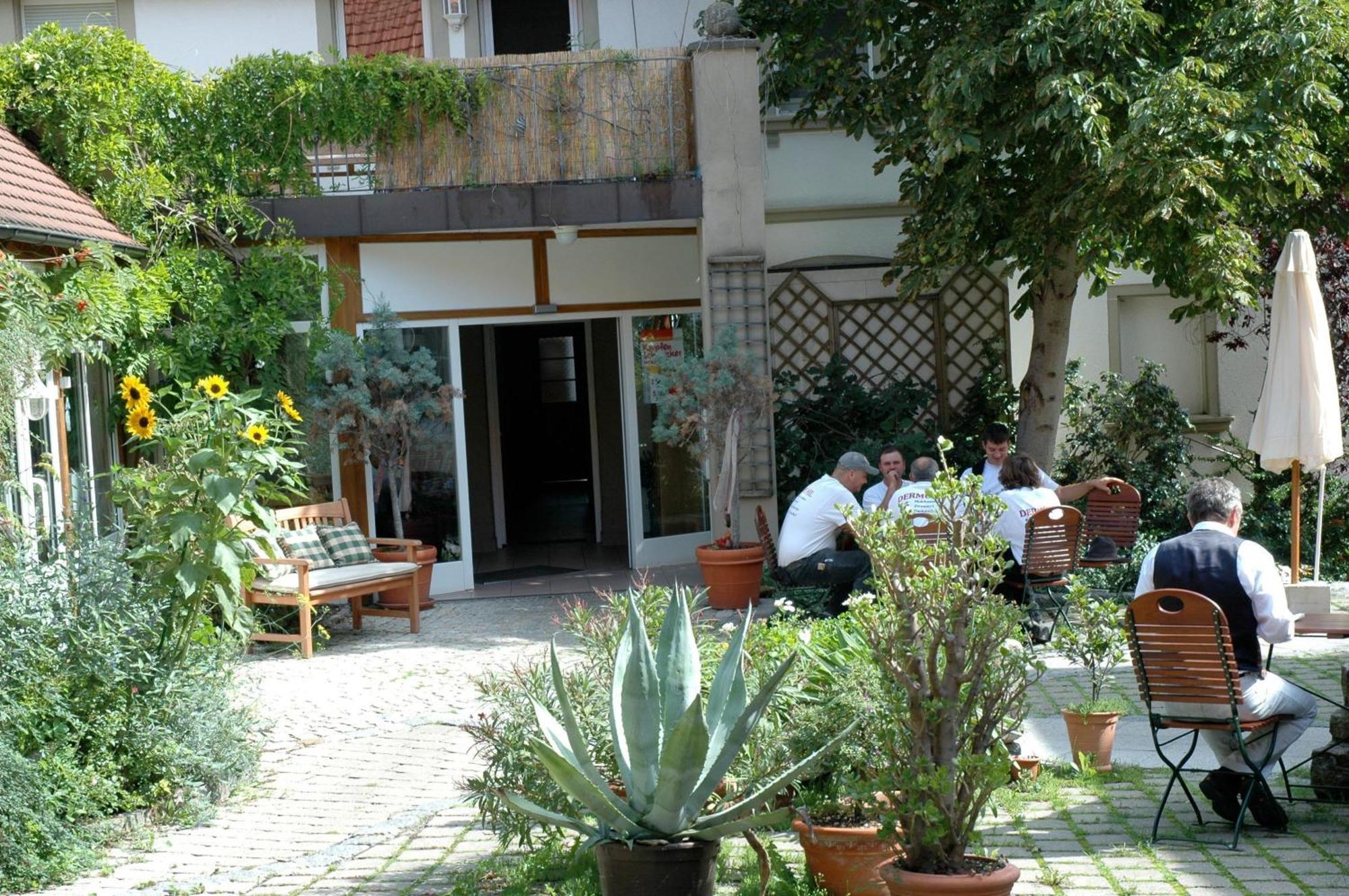 Landgasthof Zum Schwarzen Adler Markt Nordheim エクステリア 写真